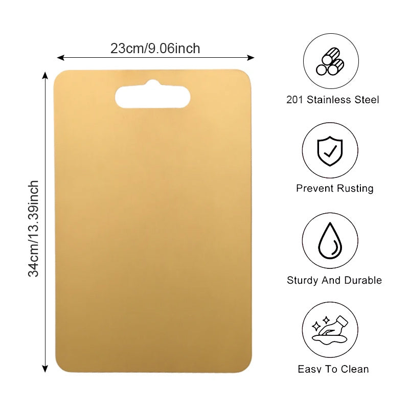 Uma única tábua de corte premium em aço inoxidável, um essencial na cozinha. Esta tábua de metal resistente para picar legumes e frutas é fácil de limpar e construída para durar. Perfeita para campismo e caminhadas, é a opção preferida para os amantes da cozinha.