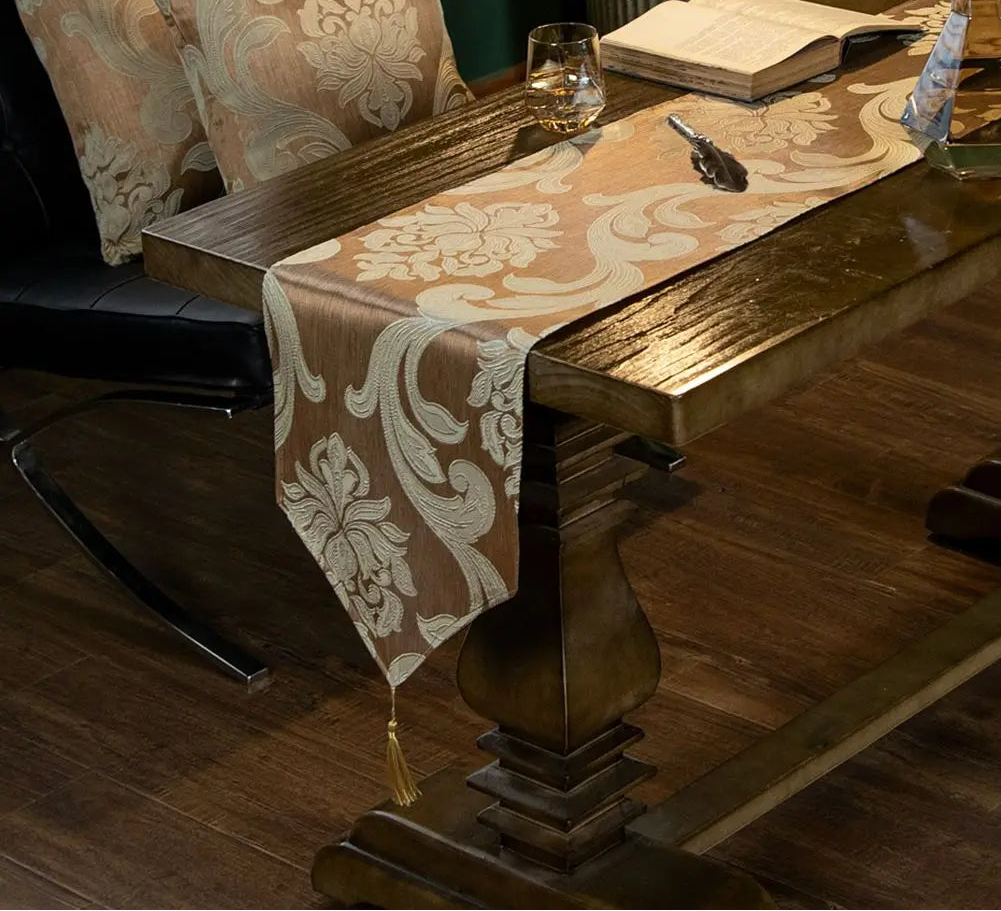 Modern European Jacquard Table Runner Luxury Embroidered Table Runner Home Restaurant Table Decoration
