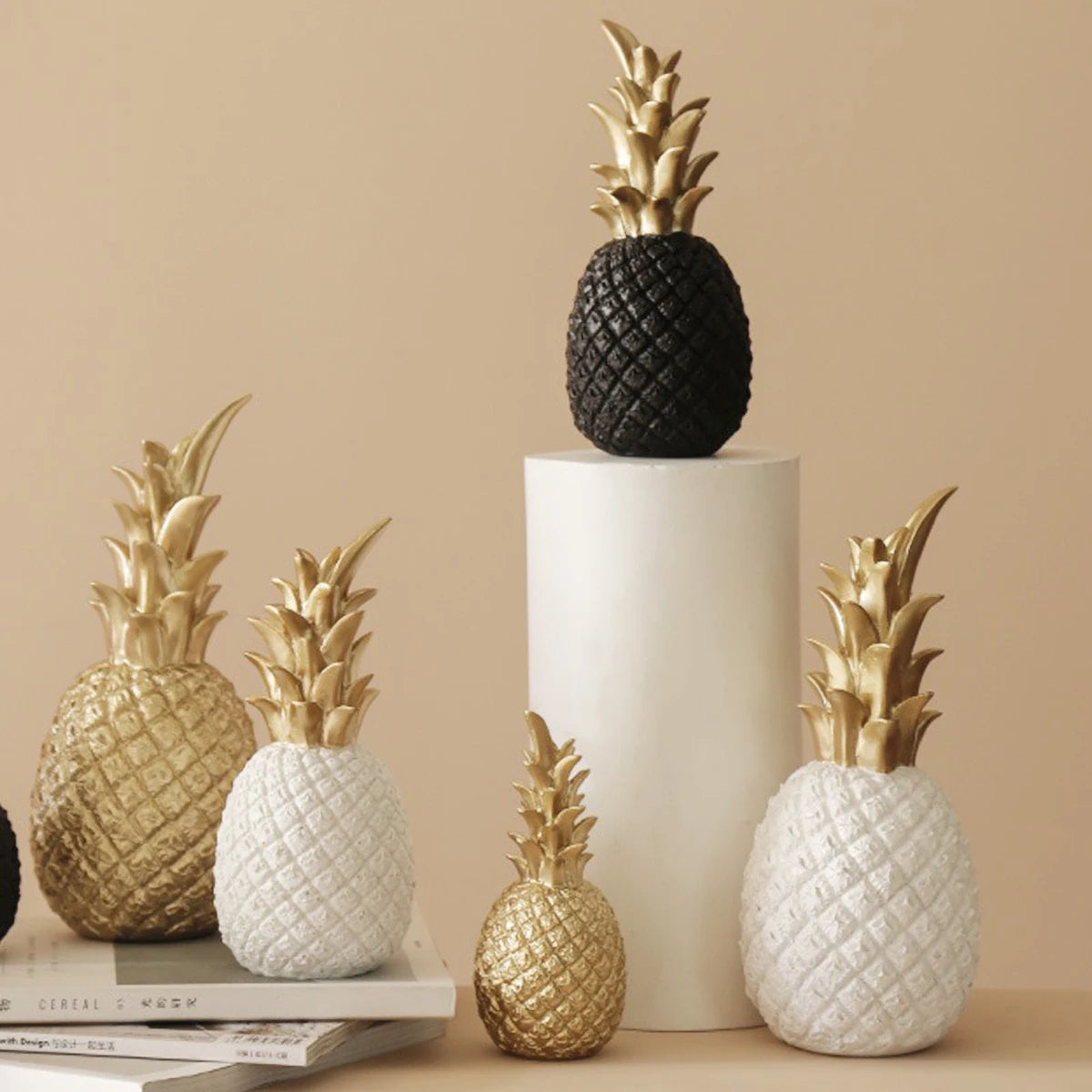 Nordic Gold Pineapple Sculpture - Instagrammable Decor for Coffee Table, Creative Photography Prop & Living Room Ornament