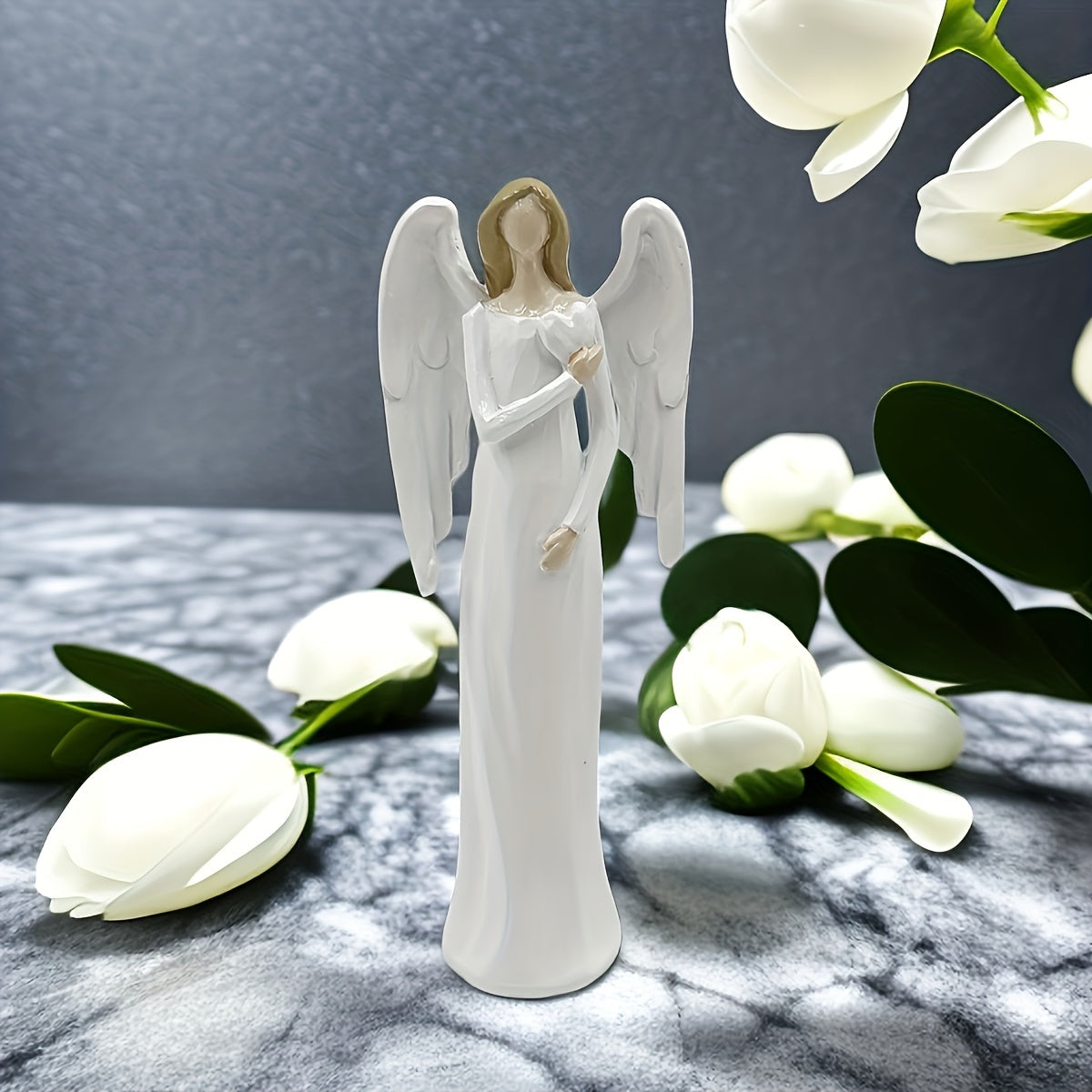 Estatueta Elegante de Anjo Guardião Branco - Escultura de Anjo de Oração com Braços Estendidos e Resina Durável em Camadas, Decoração de Mesa para Igreja, Casamento, Presente Espiritual de Amor, Decoração Externa, Figura Decorativa de Anjo com Asas Intrincadas e Vestido Fluido, Perfeita para Ação de