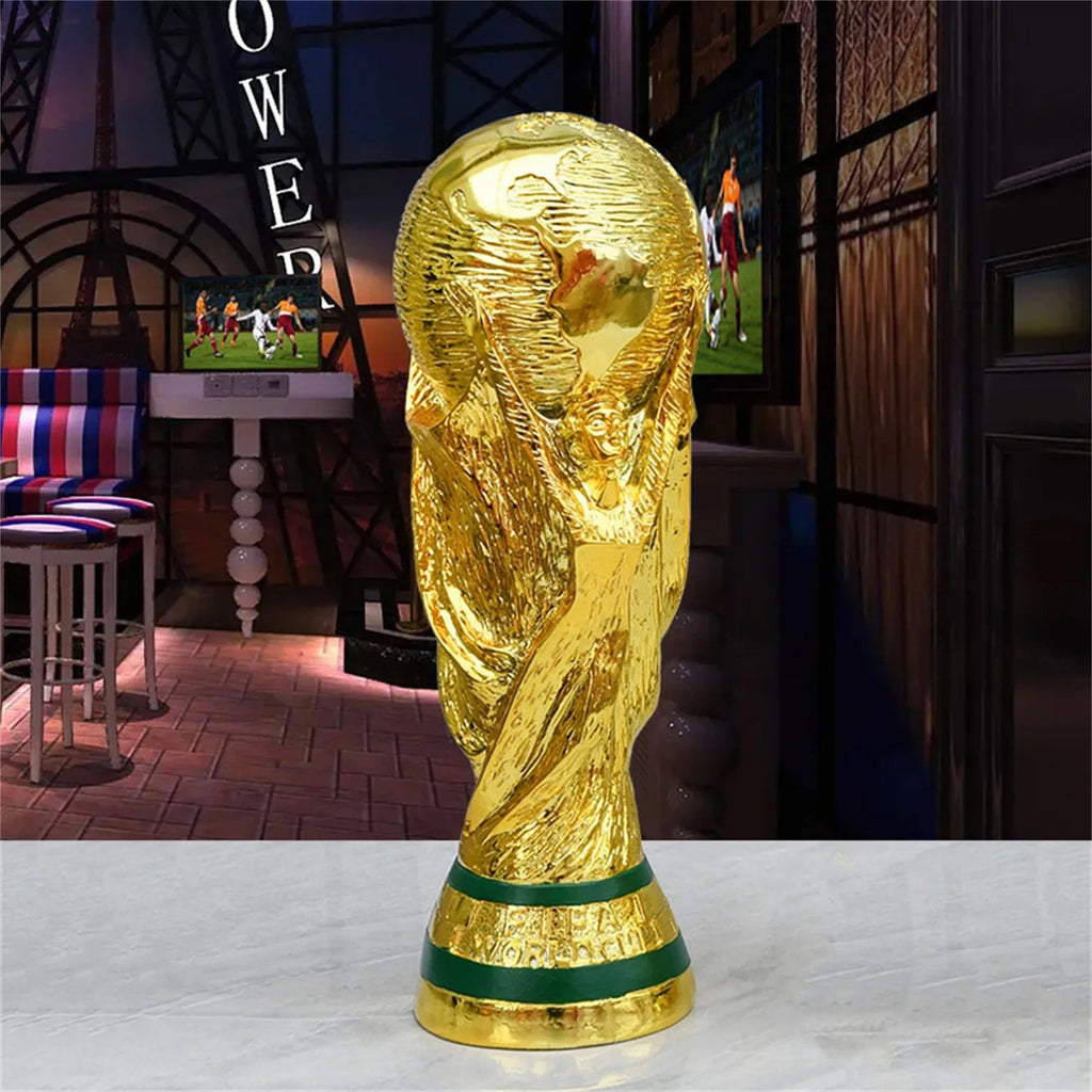Troféu de Futebol de Resina Dourada