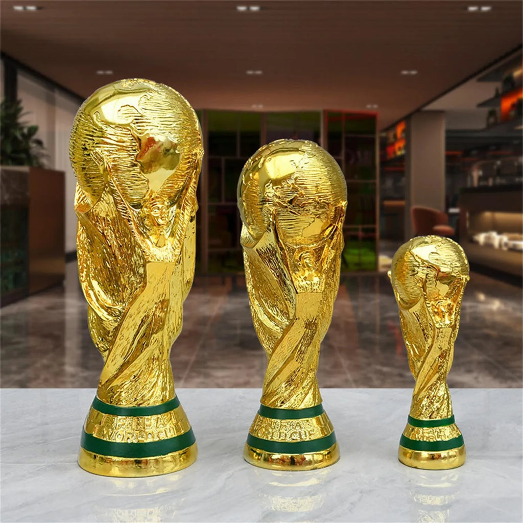Troféu de Futebol de Resina Dourada