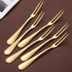 Conjunto de 15 Garfos de Cocktail em Aço Inoxidável, Ideais para Aperitivos, Pequenos Pratos de Lagosta e Sobremesas, Apresentando um Design de Fruta Entalhada, Perfeitos para Queijo, Azeitonas, Salada, Escargots e Tábuas de Charcutaria, Adequados para Uso em Restaurantes