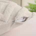 Conjunto de 2 capas de almofada de pelúcia sintética, luxuosa capa de almofada decorativa listrada macia e confortável, decoração de casa para feriados, decoração de almofada de cama para quarto