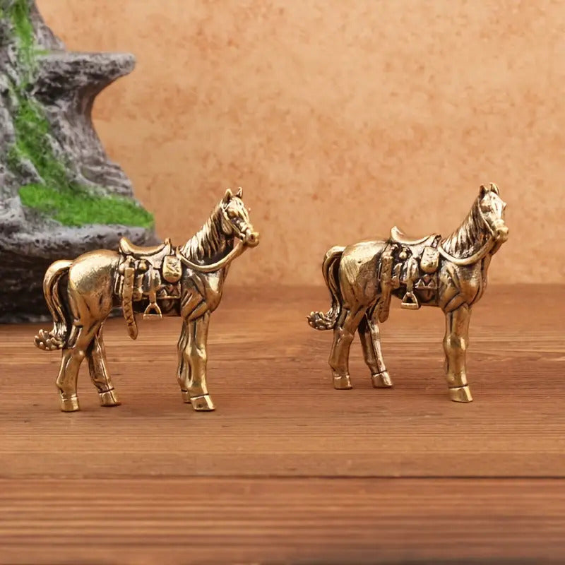 Dois Bonitos Cavalos de Figura para Decoração de Casa e Escritório