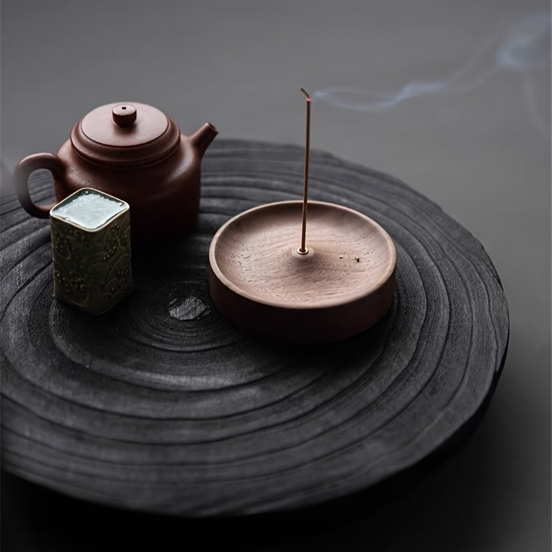 Suporte de Incenso de Madeira com Base Arredondada e Queimador Central - Altar de Meditação Zen Portátil, Compatível com Sândalo e Cedro, Design Minimalista Elegante para Casa, Estúdio de Yoga, Viagem - Difusor Durável e de Queima de Madeira, Suporte Decorativo de Incenso para Sala de Estar, Quarto ou Espaços de Meditação, Artesanal em Madeira Maciça com Base Redonda Resistente e Superfície Lisa para Queima Uniforme, Cascata de Incenso