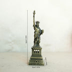 Escultura Metálica Intrincada da Estátua da Liberdade - Decoração Elegante para Casa, Lembrança de Viagem Perfeita & Presente de Férias, Ideal para Decoração de Quarto