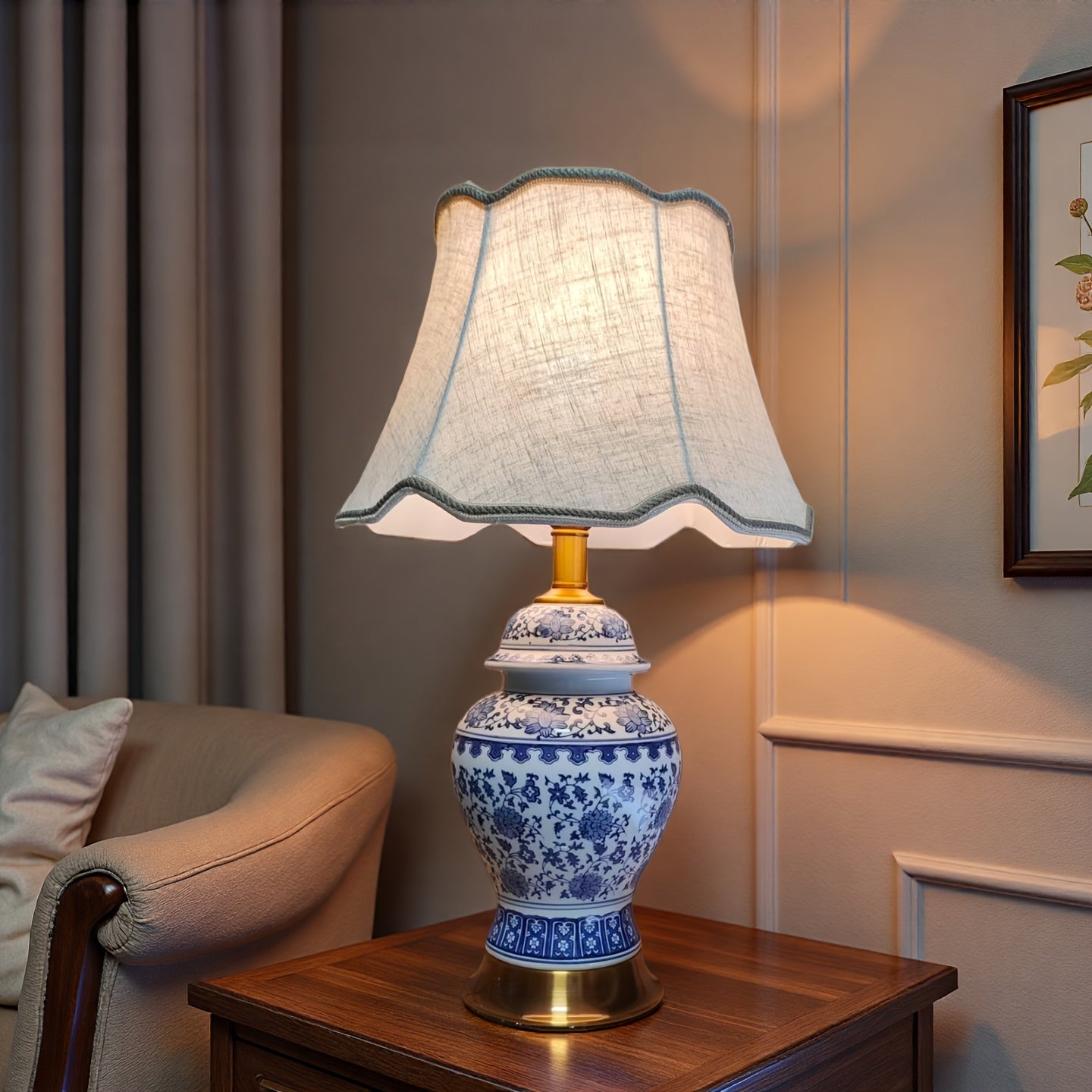 Candeeiro de Mesa Moderno Chinês em Porcelana Azul e Branca - Candeeiro de Cabeceira em Cerâmica Jingdezhen com Cabo Alimentado por USB, Design Elegante Branco e Azul para Sala de Estar, Sofá, Mesa de Cabeceira - Abajur Durável em Tecido e Controlo do Interruptor, Candeeiro de Mesa Para Sala de Estar