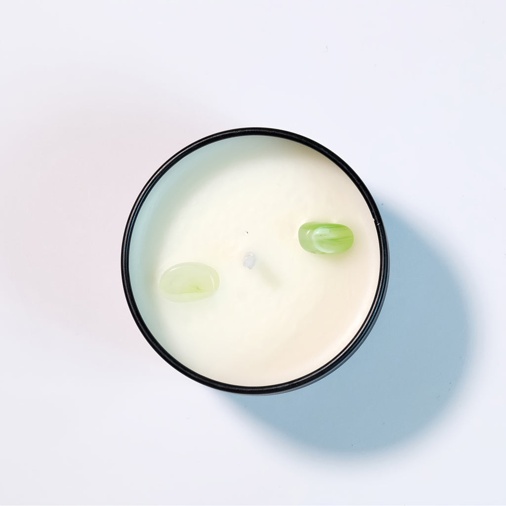 Vela Aromática de Cristal, Cera Premium de Soja com Lavanda e Outros Cheirosos Embutidos em Pétalas Decorativas – Presente Perfeito para Dia dos Namorados ou Mães (Amigas/Namoradas), Fragrância Duradoura Para Ambientes Internos, Idealpara Festas Ano Novo