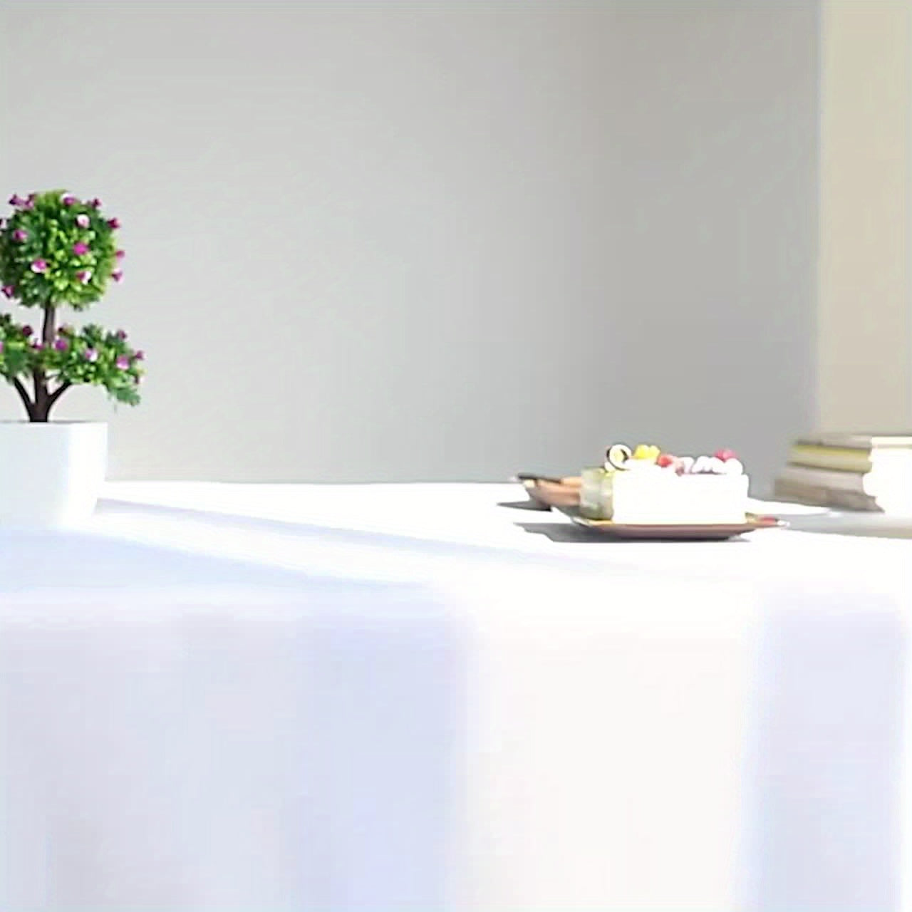 Toalha de Mesa Retangular Branca Elegante - Perfeita para Casamentos, Festas & Eventos ao Ar Livre - Poliéster Durável, Vários Tamanhos Disponíveis