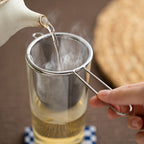 1peça Infusor de Chá de Aço Inoxidável Resistente com Laço de Pendurar - Filtro de Chá de Malha Fina, Filtro de Chá à Prova de Vazamentos para Chá em Folhas Soltas, Ervas, Especiarias - Cesta de Chá Fácil de Limpar para Casa, Escritório ou Presente - Compatível com Canecas, Panelas, Copos - Acessório Ideal para Cerimônia de Chá, Acessórios de Chá, Essenciais para Cozinhar em Casa, Acabamento Metálico Elegante, Item de Cozinha Durável, Cozinha em Casa, Design Compacto, Construção Resistente, In