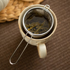 1peça Infusor de Chá de Aço Inoxidável Resistente com Laço de Pendurar - Filtro de Chá de Malha Fina, Filtro de Chá à Prova de Vazamentos para Chá em Folhas Soltas, Ervas, Especiarias - Cesta de Chá Fácil de Limpar para Casa, Escritório ou Presente - Compatível com Canecas, Panelas, Copos - Acessório Ideal para Cerimônia de Chá, Acessórios de Chá, Essenciais para Cozinhar em Casa, Acabamento Metálico Elegante, Item de Cozinha Durável, Cozinha em Casa, Design Compacto, Construção Resistente, In