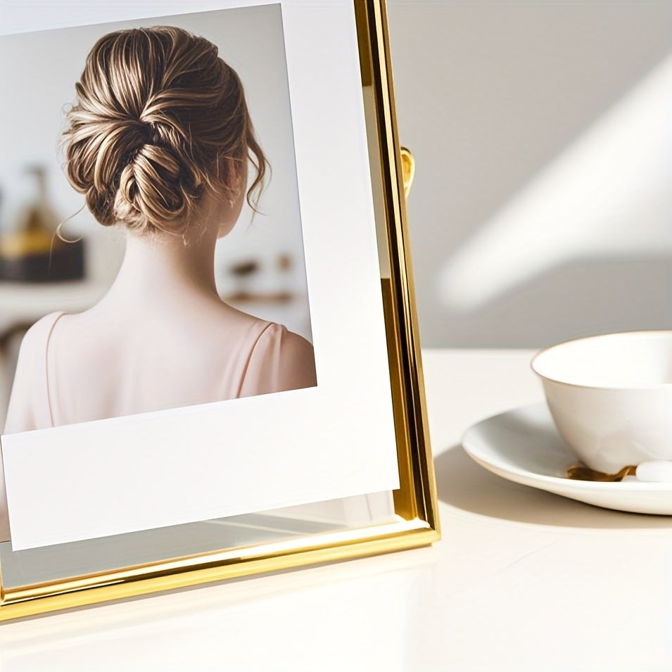 Porta-retratos de Vidro Flutuante Dourado Estilo Instagram em Tamanho de 6, 7 e 25.4 cm com Estrutura de Ferro e Metal Giratória, Ideais para Fotos Retrato ou Como Presentes Festivos