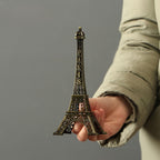 Figura de Metal da Torre Eiffel de Paris 1pc - Modelo Arquitetônico em Miniatura Turquesa com Detalhes Intrincados e Ferroaria Detalhada, Arte Decorativa para Prateleira, Lembrança de Viagem & Presente de Férias, Decoração Elegante para Casa | Embalagem Sofisticada, Decoração da Torre Eiffel