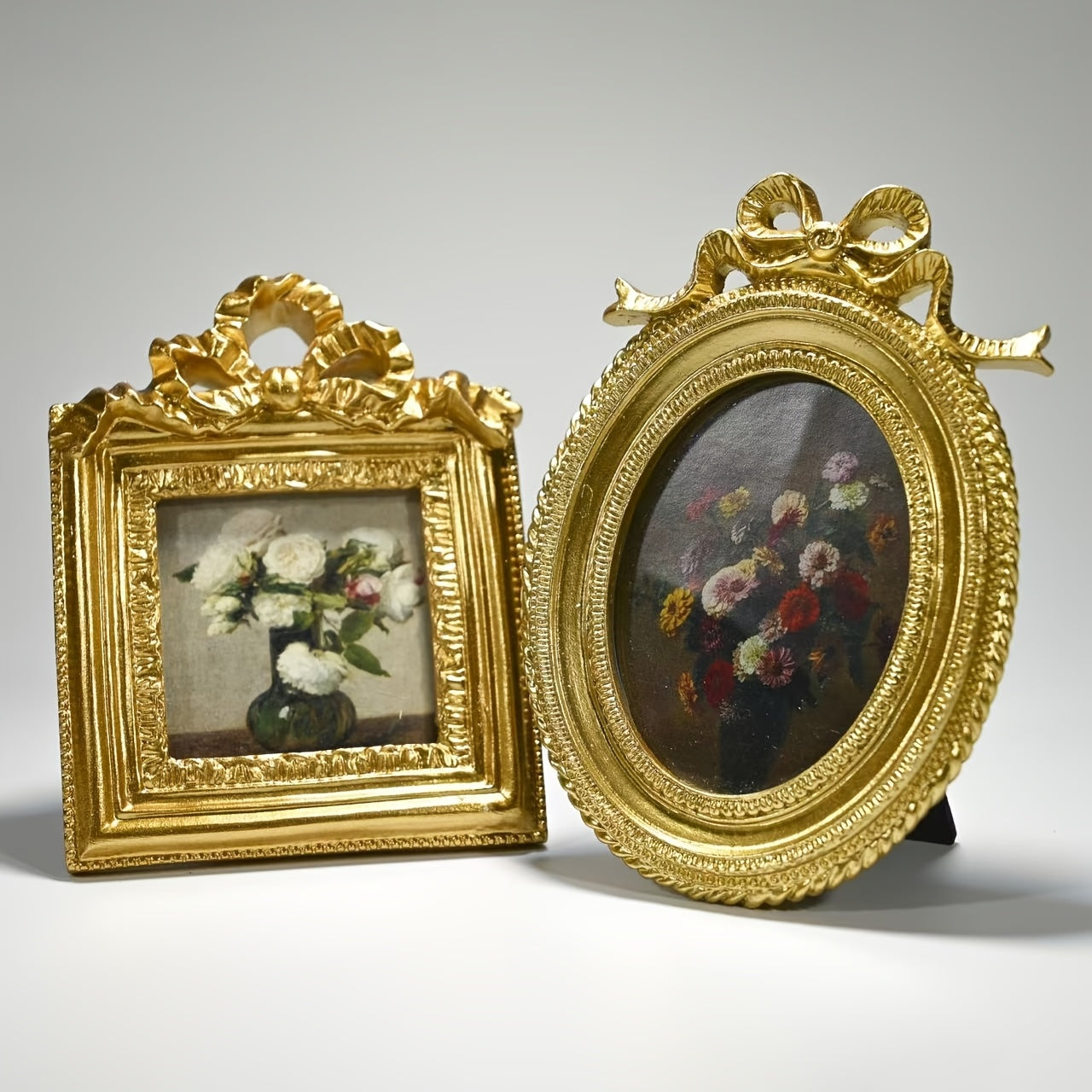 1 Elegante Moldura de Foto em Resina Dourada Estilo Vintage com Design Floral - Pequena Exibição Decorativa de Imagens para Decoração de Casa Sofisticada & Fundo de Fotografia, Presente Ideal para Feriados, Decoração de Parede com Fotos