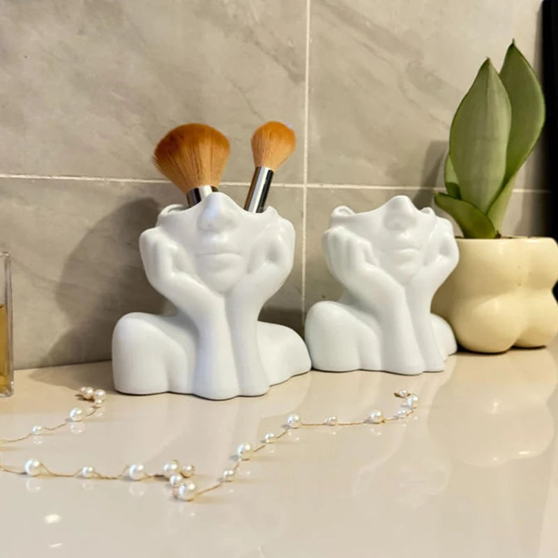Vaso Decorativo Corpo Humano para Maquiagem e Canetas