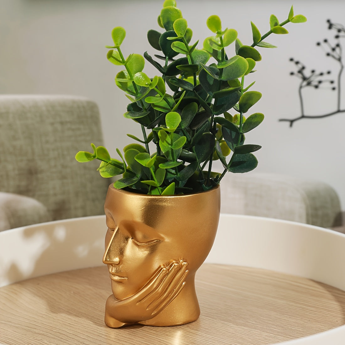 Vaso de Flor em Resina Pensador Dourado - Decoração Única para Jardinagem Interna e Externa para Casa e Escritório, Não Necessita de Eletricidade, Material de Resina Durável, Versátil para Vários Tipos de Ambientes