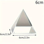 Apanhador de Sol Prisma Arco-Íris em Forma de Pirâmide - Uma Peça de Decoração Versátil para Casa Feita de Vidro, Adequada para Quartos, Escritórios e Secretárias.