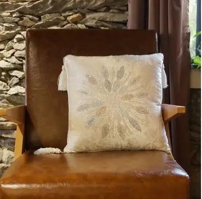 Almofada de Veludo Luxuosa com Strass