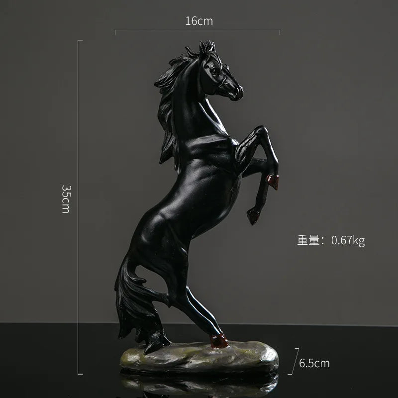 Escultura de Cavalo em Resina