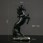 Escultura de Cavalo em Resina