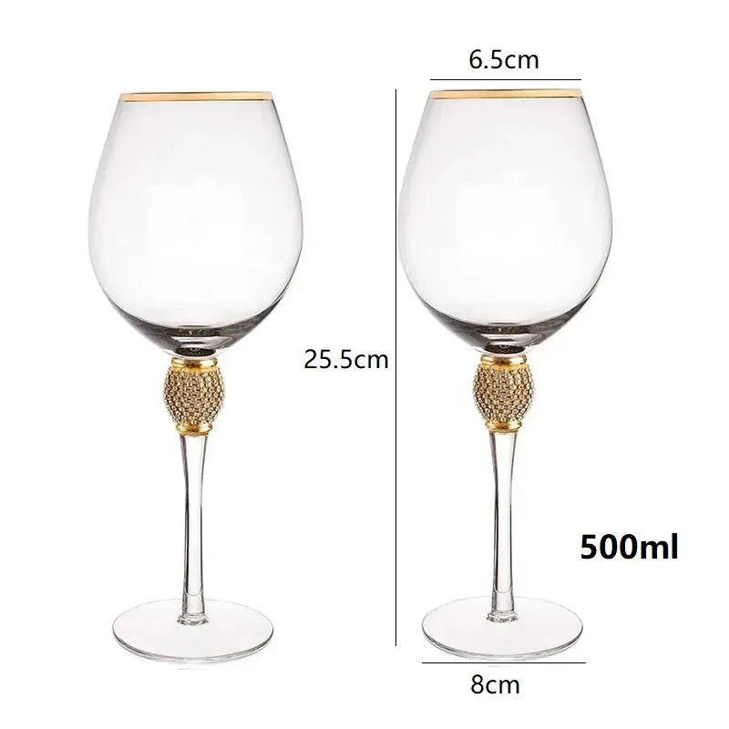 Conjunto de Taças de Cristal com Borda Dourada e Diamante