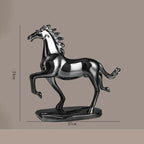 Escultura de Cavalo em Resina Eletrogalvanizada