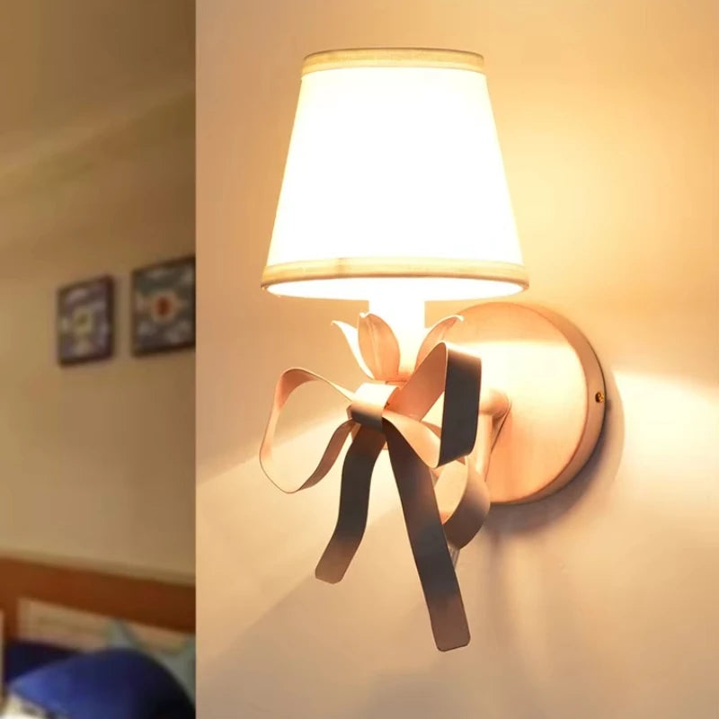 Moderno simples luz de luxo e14 bowknot lâmpada parede sala estar quarto menina princesa crianças luzes do quarto