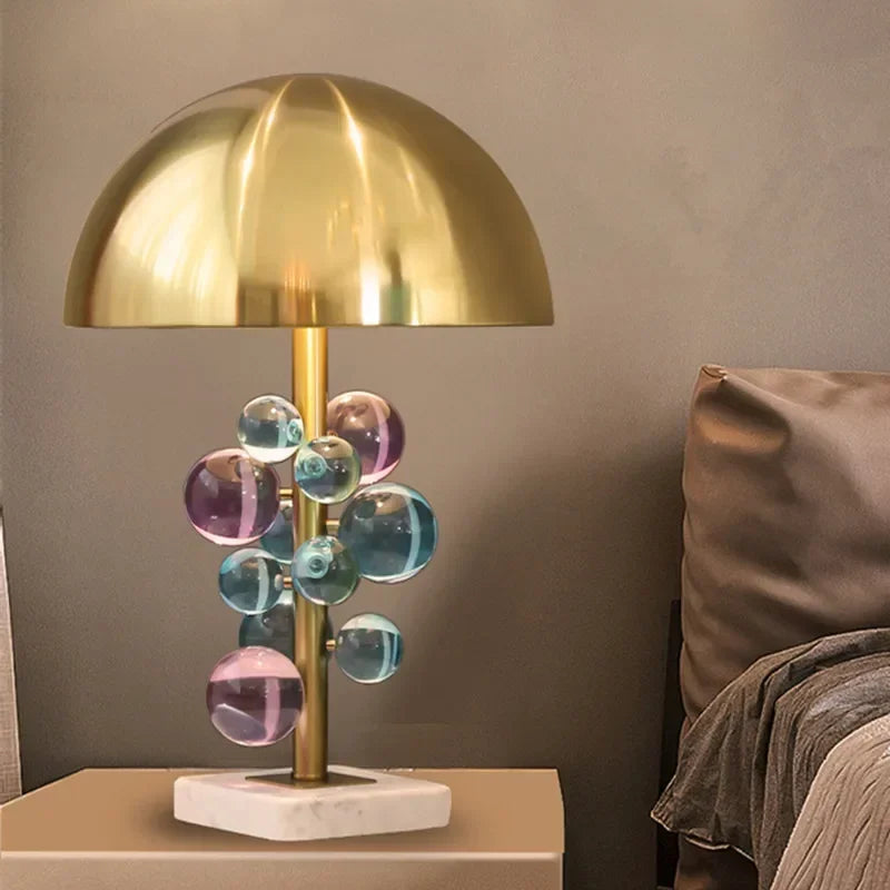 Luz de luxo criativo candeeiro mesa cristal colorido transparente quarto estudo candeeiro mesa pós moderna decoração do quarto
