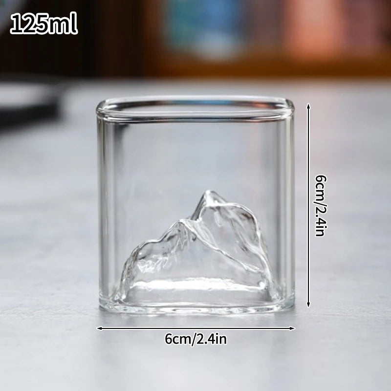 Copo de Vidro Borossilicato com Design 3D de Montanha