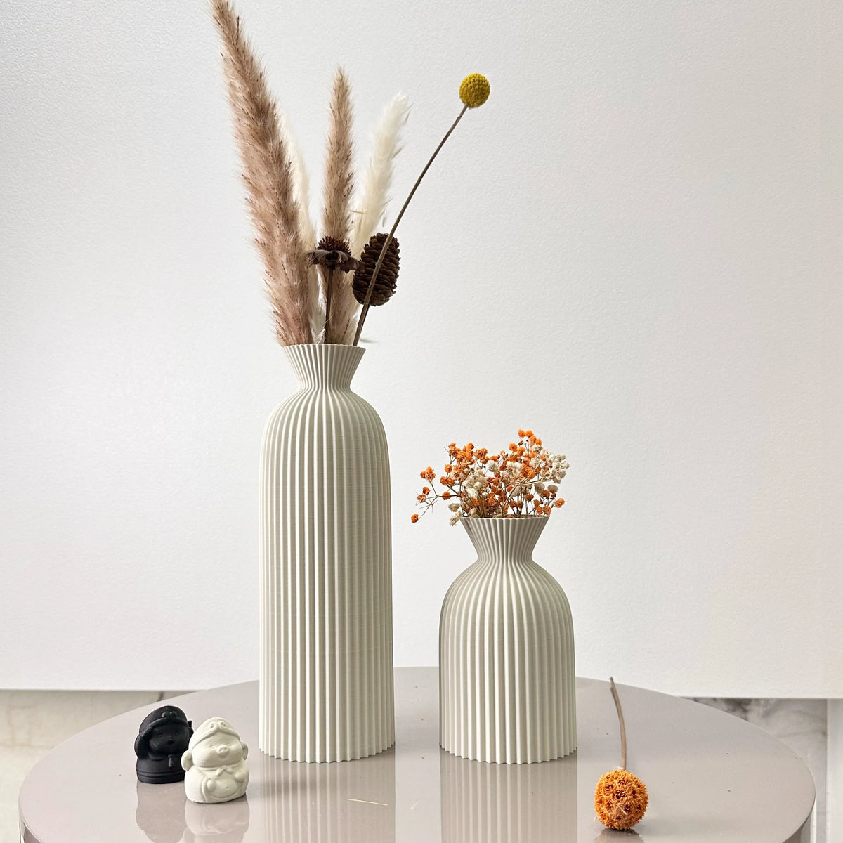 Conjunto de Vasos Decorativos com Padrão Ondulado