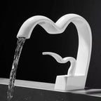 Torneira Cascata Contemporânea para Banheiro
