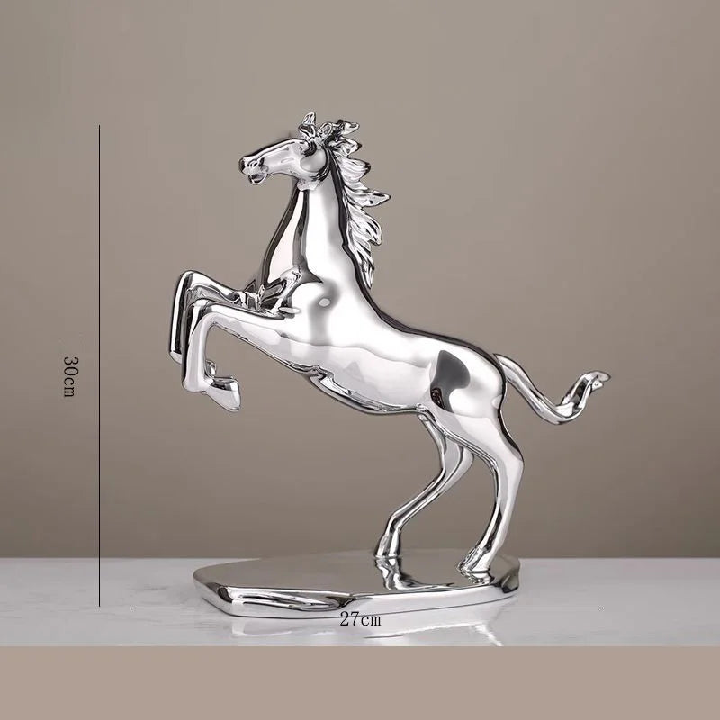 Escultura de Cavalo em Resina Eletrogalvanizada