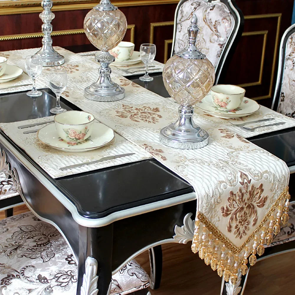 Beige Royal Luxury Jacquard Table Runner European Delicate Tassel Pendant Tablecloth Table Cover for Wedding Hotel Dinner Party