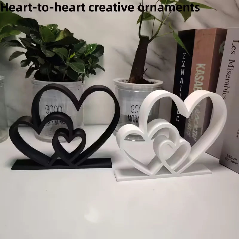 Escultura Amor em Preto e Branco