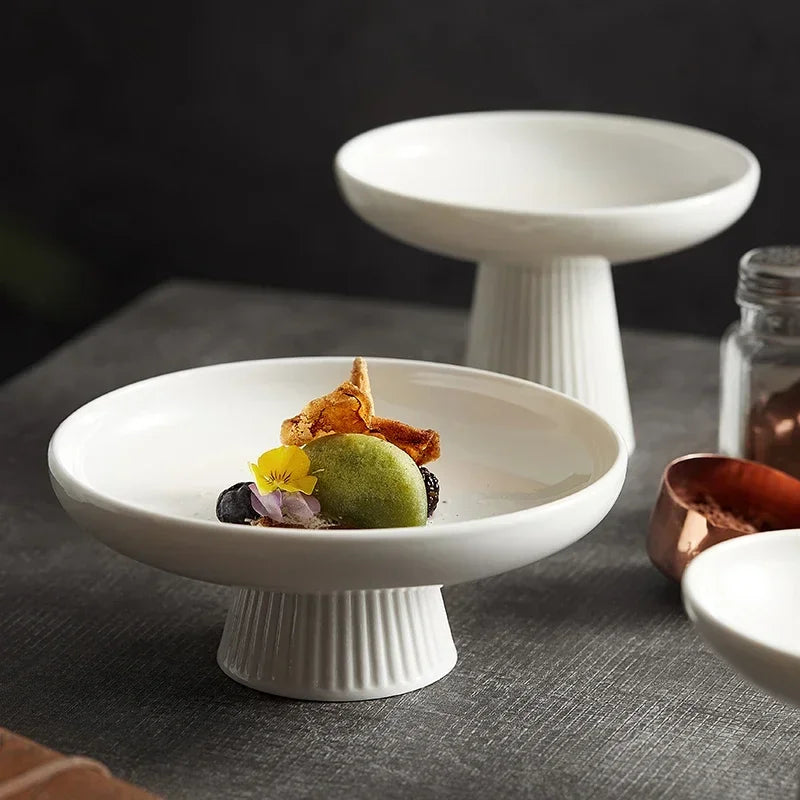 Prato de lanche de frutas alto branco cerâmica redonda prato de sobremesa ocidental requintado vertical bandeja de armazenamento de macarrão de frutas utensílios de mesa de restaurante