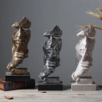 Escultura Silêncio em Resina
