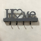 Porta-Chaves de Parede LOVE em Metal Decorativo
