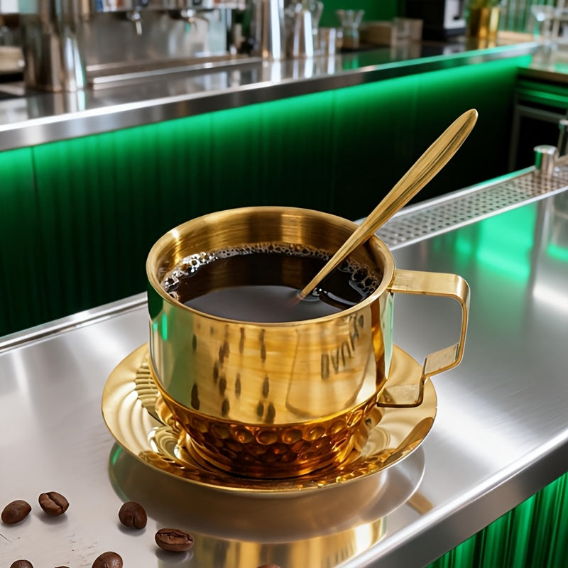 Conjunto de 3 Peças de Copos Premium em Aço Inoxidável Dourado | Inclui Copo, Prato e Colher, Ideal para Casa, Escritório, Cafés ou Lojas de Sobremesas, Capacidade de 150ml