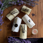 Conjunto de 2 Velas de Cera de Abelha, Velas de Cera de Abelha em Pilar com Aroma de Lavanda, Perfeitas para Presentes, Festas, Rituals e Decoração de Casa