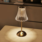 Uma Nova Candeeiro de Mesa USB Recarregável com Sensor Tátil da China, Projetado para Quartos, Apresentando Iluminação Ambiente. Esta Luz Noturna LED Criativa Vem num Conjunto de Dois, Perfeito para Uso Interior