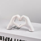 1 Estátua de Resina em Formato de Coração Artesanal e Exclusiva - Um Símbolo Moderno de Amor, Design Único em Formato de Mão, Decoração Elegante para Casa, Belo Enfeite para Casamentos, Ideal para Decoração de Festas, Festas de Férias e Ornamento de Mesa