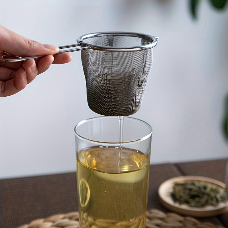 1peça Infusor de Chá de Aço Inoxidável Resistente com Laço de Pendurar - Filtro de Chá de Malha Fina, Filtro de Chá à Prova de Vazamentos para Chá em Folhas Soltas, Ervas, Especiarias - Cesta de Chá Fácil de Limpar para Casa, Escritório ou Presente - Compatível com Canecas, Panelas, Copos - Acessório Ideal para Cerimônia de Chá, Acessórios de Chá, Essenciais para Cozinhar em Casa, Acabamento Metálico Elegante, Item de Cozinha Durável, Cozinha em Casa, Design Compacto, Construção Resistente, In