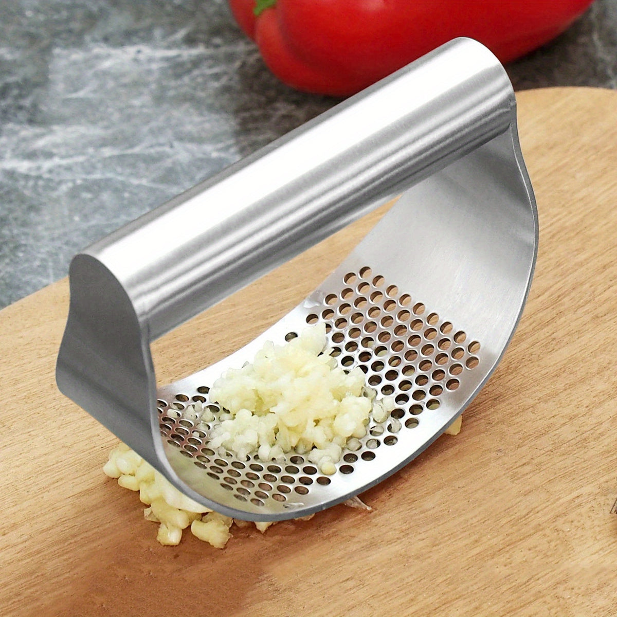 1peça Prensa de Alho em Aço Inoxidável - Triturador de Alho Manual com Pega Ergonómica, Ferramenta de Cozinha Durável para Triturar Alho, Sem Necessidade de Eletricidade, Fácil de Limpar, Perfeito para Cozinhar em Casa, Triturador de Alho para Cozinha, Essenciais de Cozinha, Acabamento Metálico Elegante, Material Fácil de Limpar, Triturador de Alho, Prensa de Alho