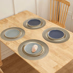 4/6/8 Peças de Jogos Americanos Redondos Elegantes em Bronze - Tapetes de Mesa Metálicos Antiderrapantes Adequados para Casamento, Banquete, Festa e Decoração de Mesa de Jantar Diária - Lavagem Manual Apenas, Textura Lisa, Conjunto de Mesa (4, 6, 8 Peças)