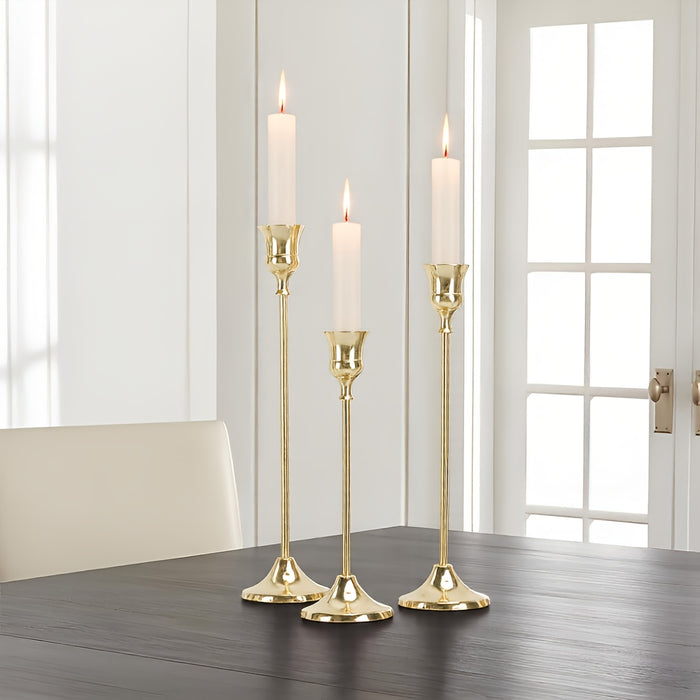 Candelabros de Latão Dourado