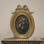 1 Elegante Moldura de Foto em Resina Dourada Estilo Vintage com Design Floral - Pequena Exibição Decorativa de Imagens para Decoração de Casa Sofisticada & Fundo de Fotografia, Presente Ideal para Feriados, Decoração de Parede com Fotos