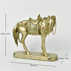 1pc Figura de Cavalo de Resina ABS Elegante - Decoração Moderna de Luxo Leve para Sala de Estar, Escritório ou Mesa de Chá | Design Detalhado de Selim e Arreios | Presente Ideal para Amigos e Formandos, Presente de Formatura | Design de Cavalo Moderno | Artesanato Detalhado, Decoração de Cavalo
