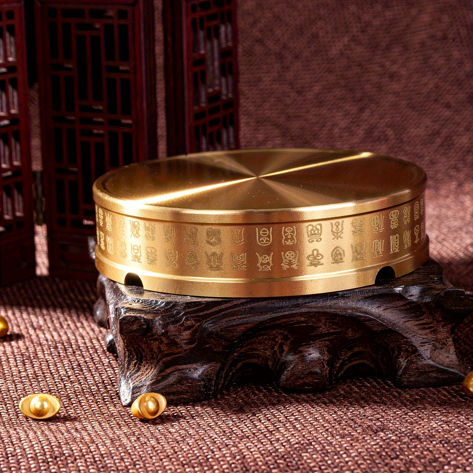 1 unid., Cinzeiro de Latão Puro para Sala de Estar Escritório, Estilo Moderno Tradicional de Alta Qualidade, Acessório Decorativo Metálico para Mesa de Café, Decoração para Casa ou Escritório, Presente para Festa do Dia da Independência e Temporada de Formatura Escolar