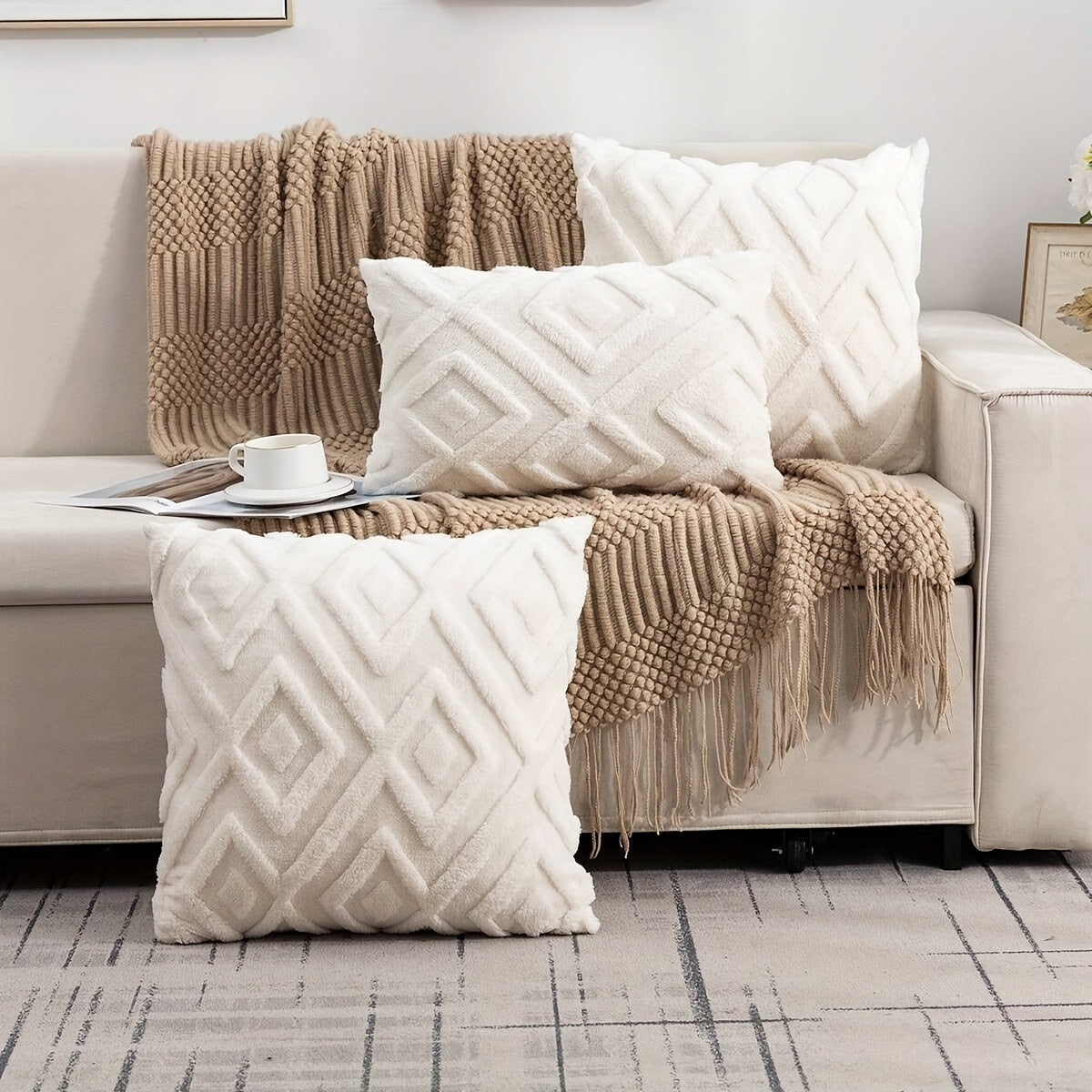 Conjunto de 2 capas de almofada de pelúcia sintética, luxuosa capa de almofada decorativa listrada macia e confortável, decoração de casa para feriados, decoração de almofada de cama para quarto